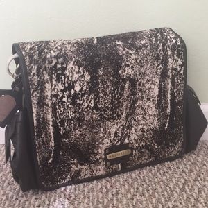 ✨NIB✨Kerikit Limited Edition Baby Bag 🦄